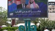 Le pouvoir syrien a salué samedi la levée formelle des sanctions américaines imposées au pays, en proie à une grave crise économique après plus de 13 ans de guerre civile.