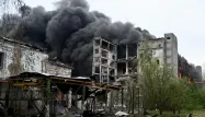 Trois personnes ont péri dans une attaque d'une ampleur sans précédent sur Kharkiv, a annoncé Igor Terekhov, maire de la deuxième ville d'Ukraine.