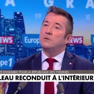 Karl Olive répond aux questions de Thomas Bonnet au sujet du nouveau gouvernement.