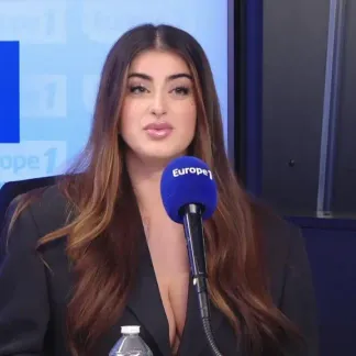 Cyril Hanouna - «C'est triste de penser comme ça» : une jeune femme refusée dans un bus pour une jupe trop courte