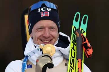 Biathlon : 12e titre mondial individuel pour Johannes Boe, nouveau record