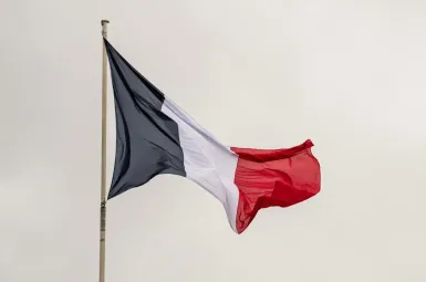 Abaissement du seuil d'exemption de la TVA : le gouvernement suspend la mesure jusqu'au 1er juin
