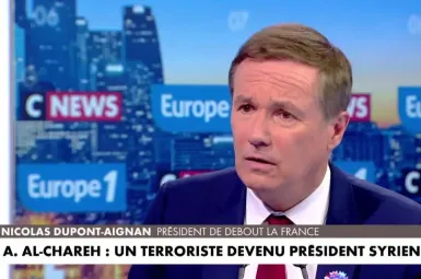 Président syrien à l'Élysée : «Quelle honte ces images» s'alarme Nicolas Dupont-Aignan, qui «pense aux victimes du Bataclan»