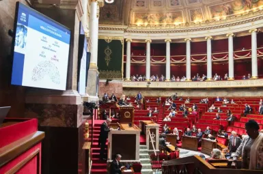 L'Assemblée a longuement débattu lundi des critères à graver ou non dans le marbre de la proposition de loi pour un "droit à l'aide à mourir".