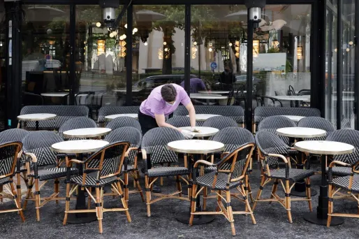 Les restaurateurs n'auront pas à vérifier l'identité de leurs clients lors de la présentation du pass sanitaire.