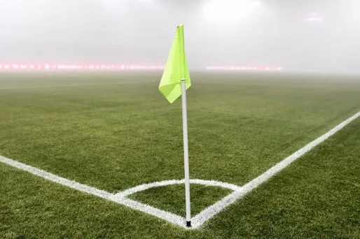 L'administration fiscale a expliqué dans un communiqué avoir "arrêté plusieurs personnes travaillant dans le football professionnel.