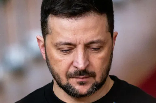 Malmené par Trump, Zelensky attendu à Londres avant un sommet européen