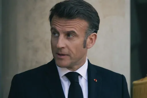 Macron prêt à recevoir sous conditions le président syrien