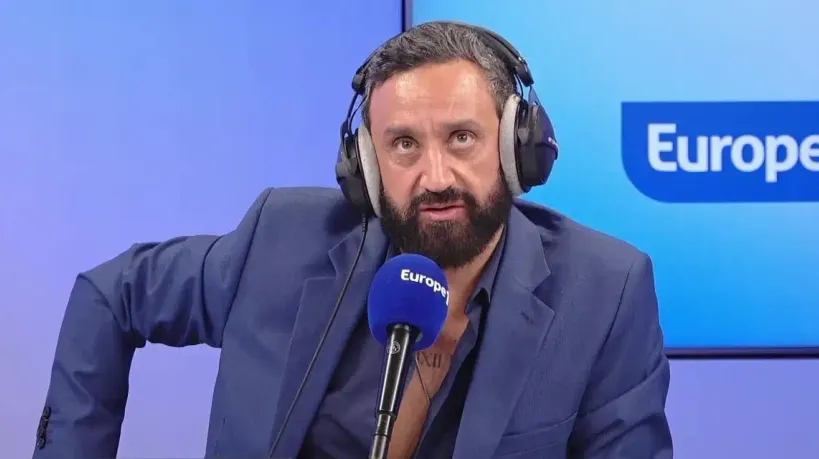 Cyril Hanouna - Quelle question les chroniqueurs poseraient-ils à Emmanuel Macron ?