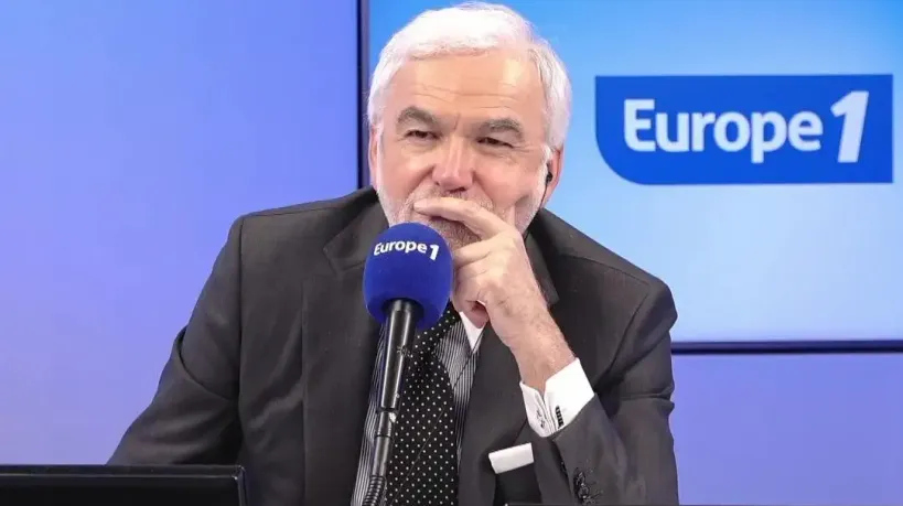«L'altercation présidentielle» du couple Macron : «Je trouve ça hallucinant qu'un chef de l'Etat ait à se justifier à ce sujet. Ça dénote un problème de force, de charisme»